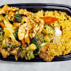 Best C13. Chicken with Broccoli in Newton, NJ